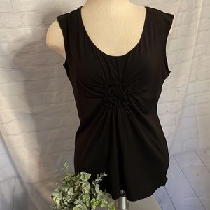 NWT Max Studio Sleeveless Shirt Size Large with Some Stretch